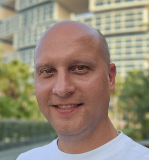 Александр Конаков